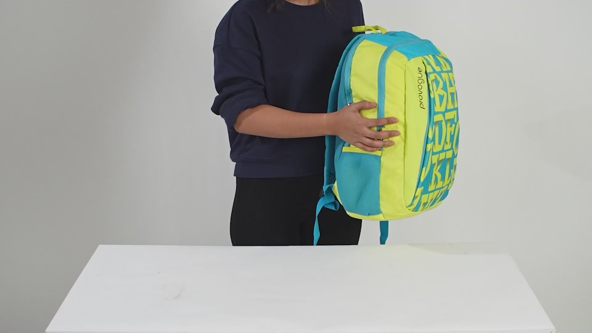 Load video: Alpha Everyday Backpack 25L (Lemon Yellow)